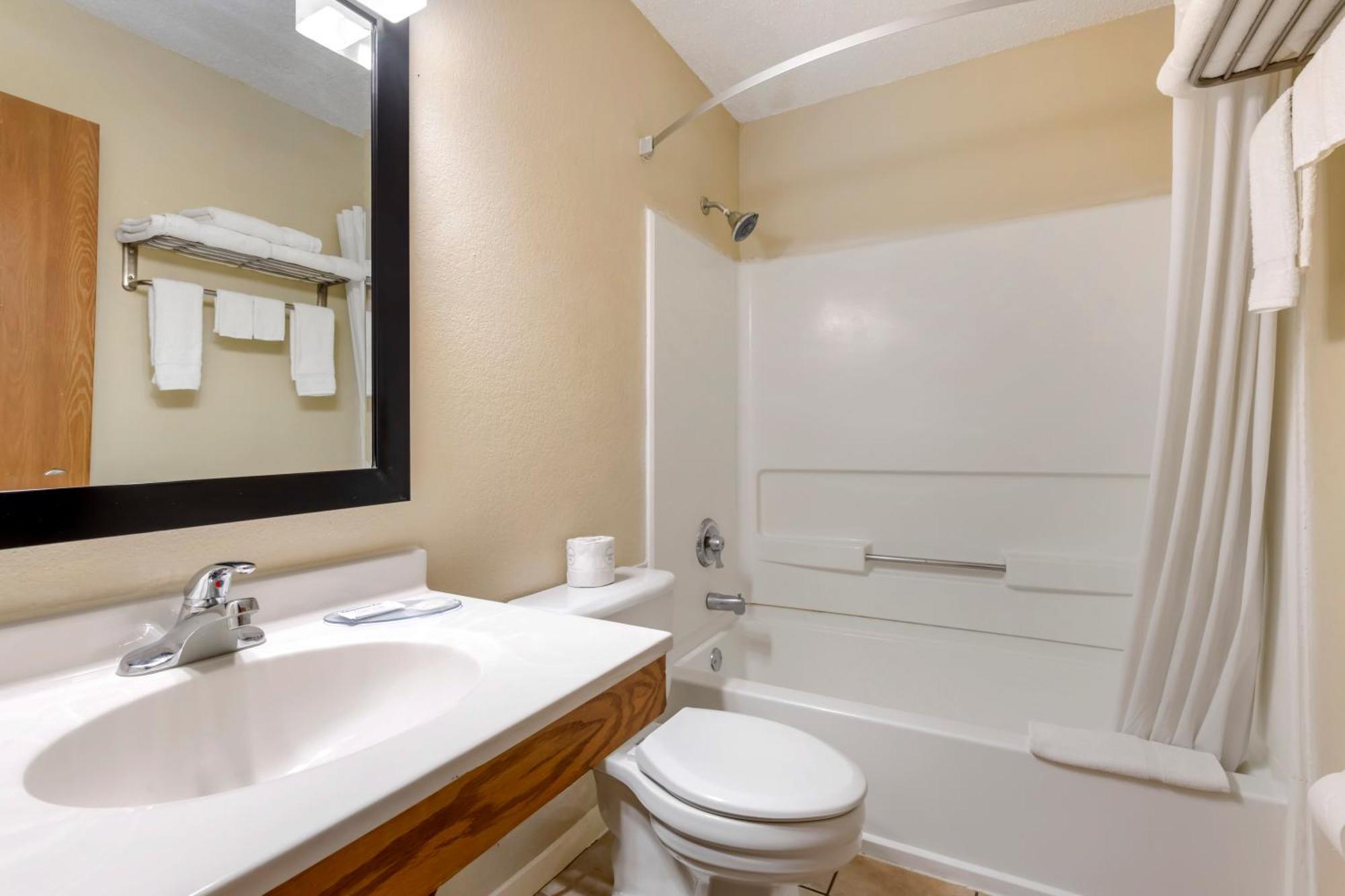 Harmony Inn New Ulm Dış mekan fotoğraf